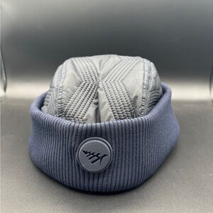 Men’s Paper Planes quilted beanie hat size S/M